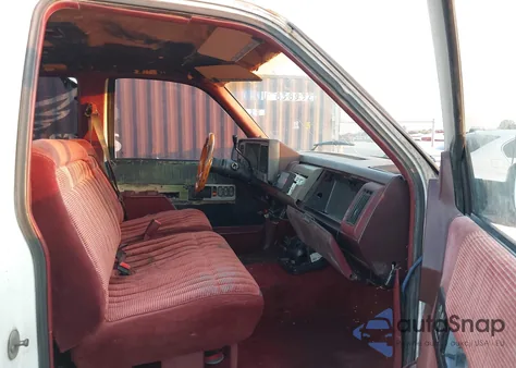 1991 Chevrolet Gmt-400 C1500 z USA, uszkodzony, nr VIN 2GCEC19K3M1203921